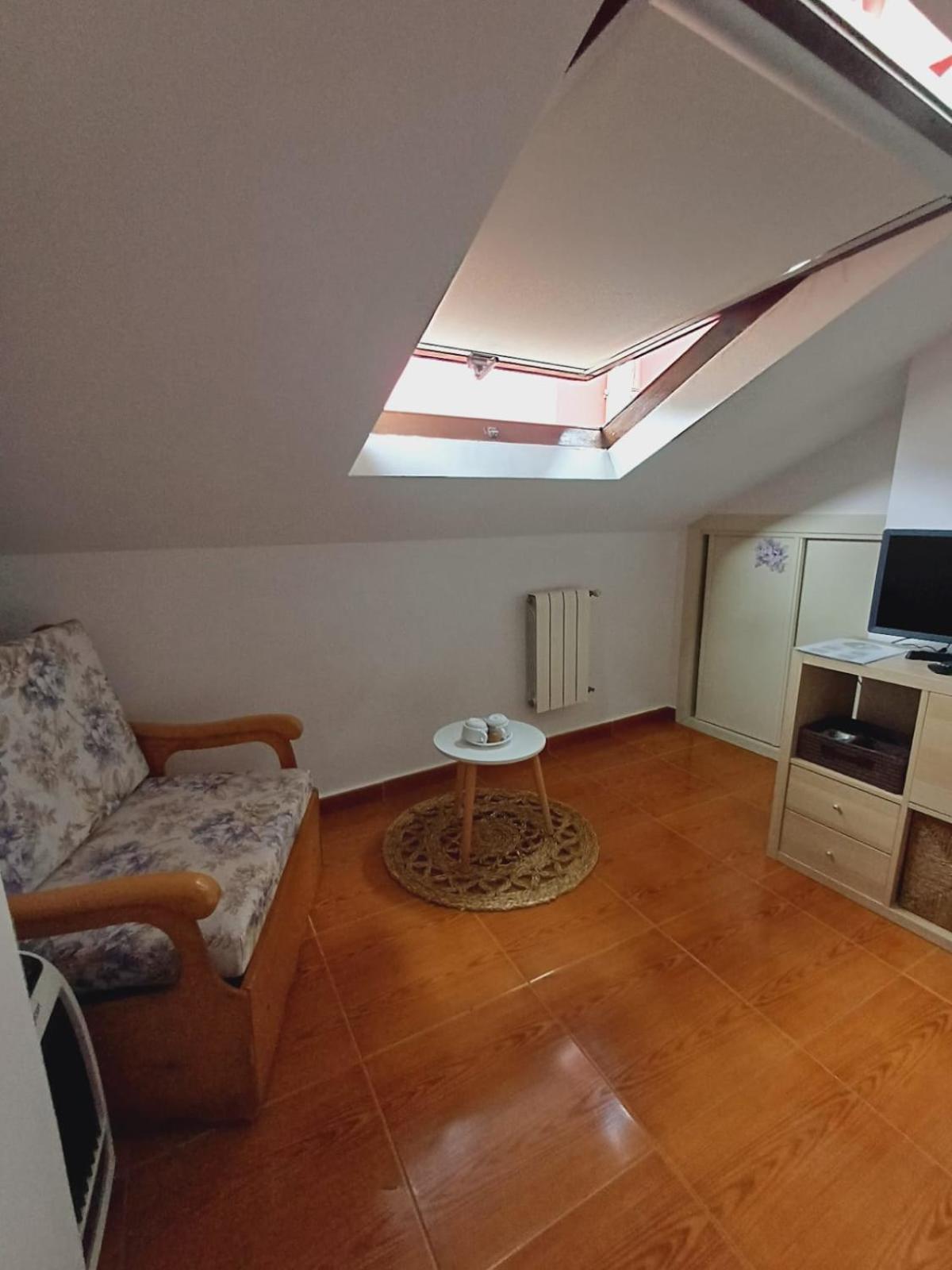 Hotel El Coterin Apartamentos Y Habitaciones Arenas De Cabrales Luaran gambar